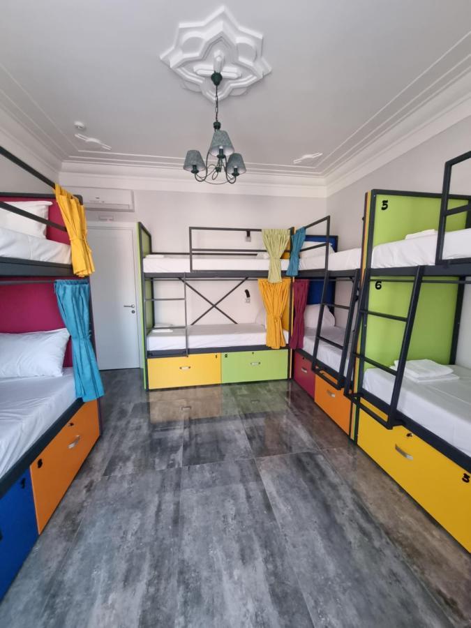 Up Hostel Belgrade Extérieur photo